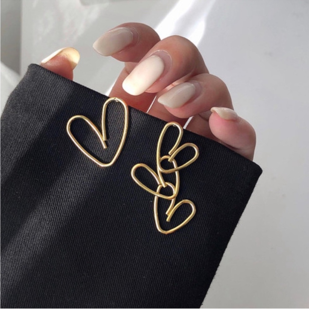✨HP✨ Trendy Gold Cutout Hearts Mix & Match Dangle Drop Statement Earrings
